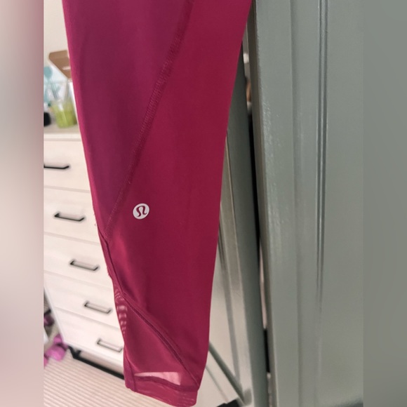 Lululemon leggings - Picture 3 of 4